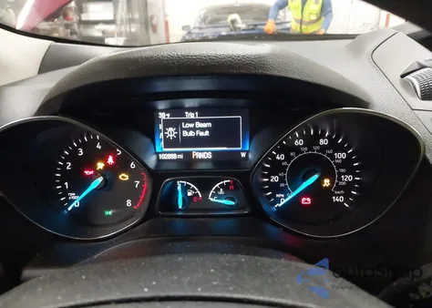 2018 Ford Escape Se from USA, damaged, VIN 1FMCU9GD0JUC10571